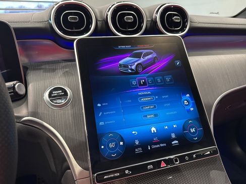 Used 2024 Mercedes-Benz GLC 43 AMG 4MATIC image 27