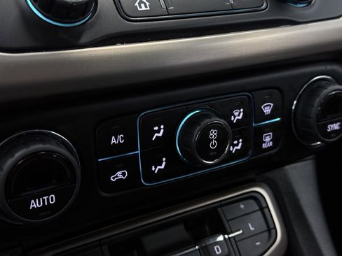 Used 2023 GMC Acadia Denali w/ Denali Ultimate Package image 55