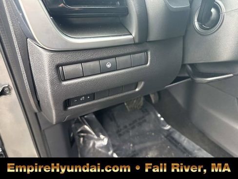 Used 2022 Nissan Rogue SV image 20