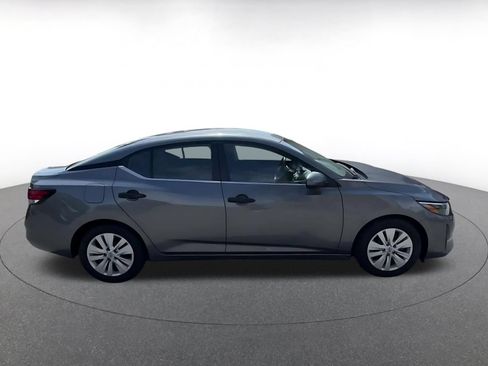 Used 2025 Nissan Sentra S FWD image 16
