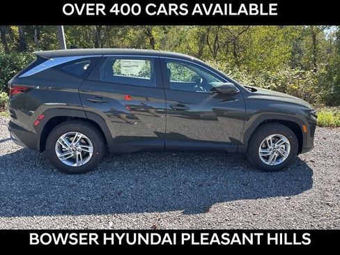 New 2026 Hyundai Tucson SE image 2