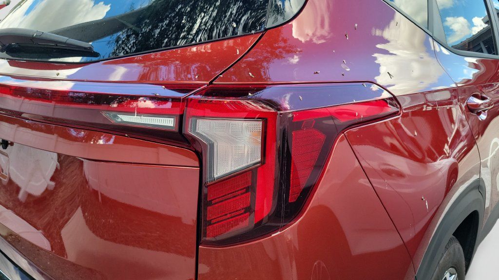 Used 2026 Kia Seltos S FWD image 9