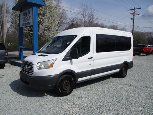 Used 2016 Ford Transit 350 XLT RWD image 1