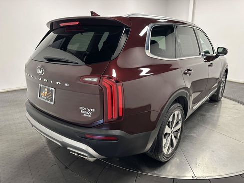 Used 2021 Kia Telluride EX w/ EX Premium Package FWD image 13