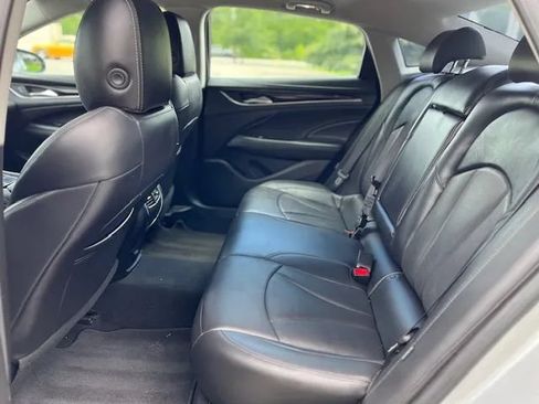 Used 2018 Buick LaCrosse Essence FWD image 18