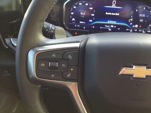 Used 2024 Chevrolet Silverado 1500 LTZ w/ Technology Package image 17