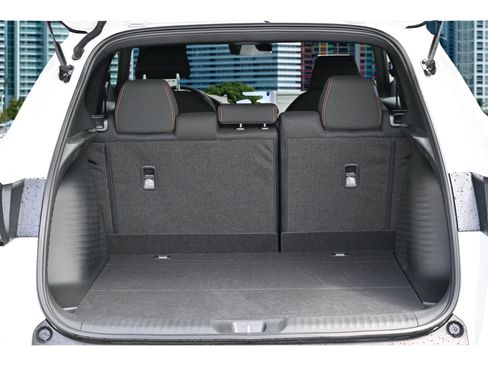 New 2025 Honda HR-V Sport image 9