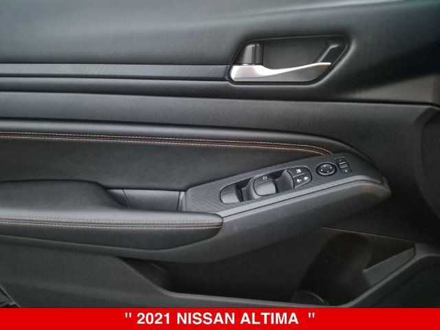 Certified 2021 Nissan Altima 2.5 SR w/ SR Premium Package AWD/4WD image 12