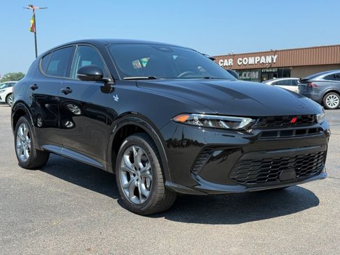 Used 2024 Dodge Hornet R/T AWD/4WD image 2