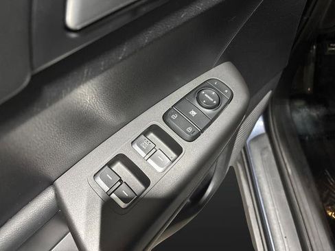 Used 2020 Kia Sportage LX image 23