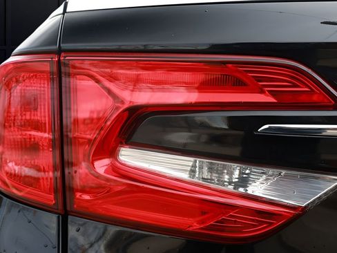 Used 2024 Honda Odyssey EX-L image 29