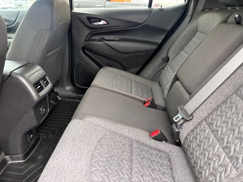 Used 2023 Chevrolet Equinox LT image 25