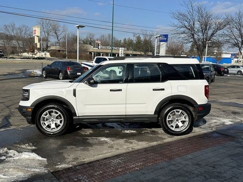 Used 2022 Ford Bronco Sport image 4