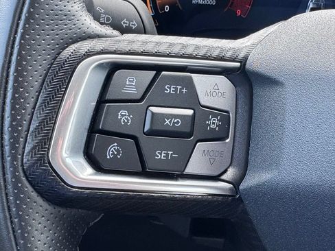 Used 2025 Ford Mustang GT Premium RWD image 14