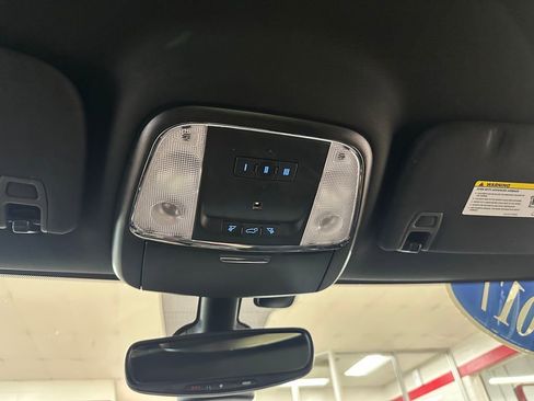 Certified 2017 Jeep Grand Cherokee Limited AWD/4WD image 31