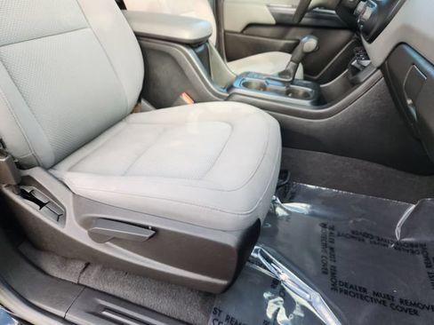 Used 2020 Chevrolet Colorado W/T w/ Custom Special Edition RWD image 23