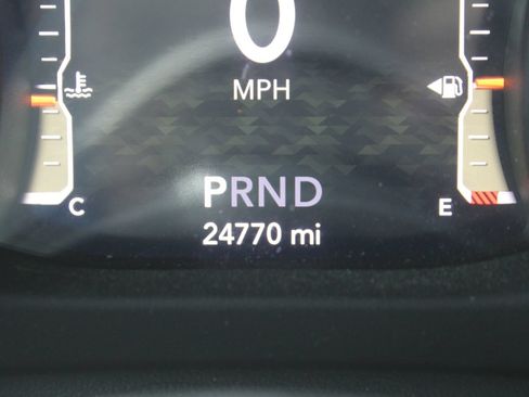 Used 2023 Jeep Wrangler Unlimited Sahara AWD/4WD image 28