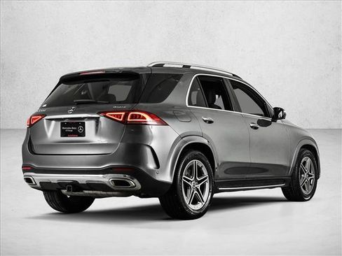 Used 2022 Mercedes-Benz GLE 450 4MATIC image 5