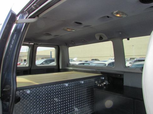 Used 2003 Ford E-150 and Econoline 150 Wagon image 20