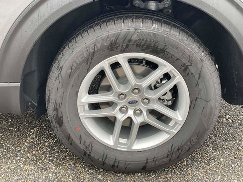 New 2026 Ford Explorer Active image 9