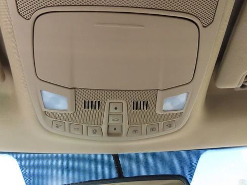 Used 2018 Ford F150 Lariat image 23