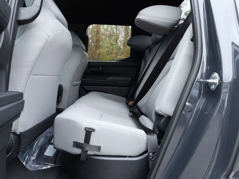 New 2025 Toyota Tacoma SR5 image 12