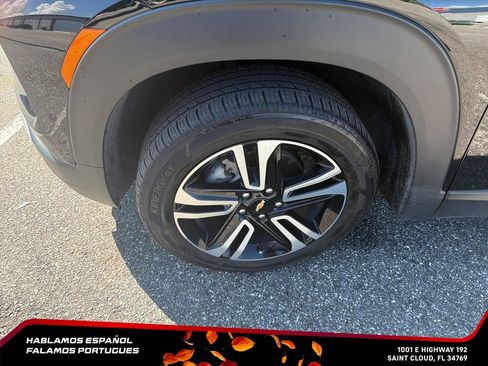 Used 2024 Chevrolet TrailBlazer LT w/ Convenience Package AWD/4WD image 10