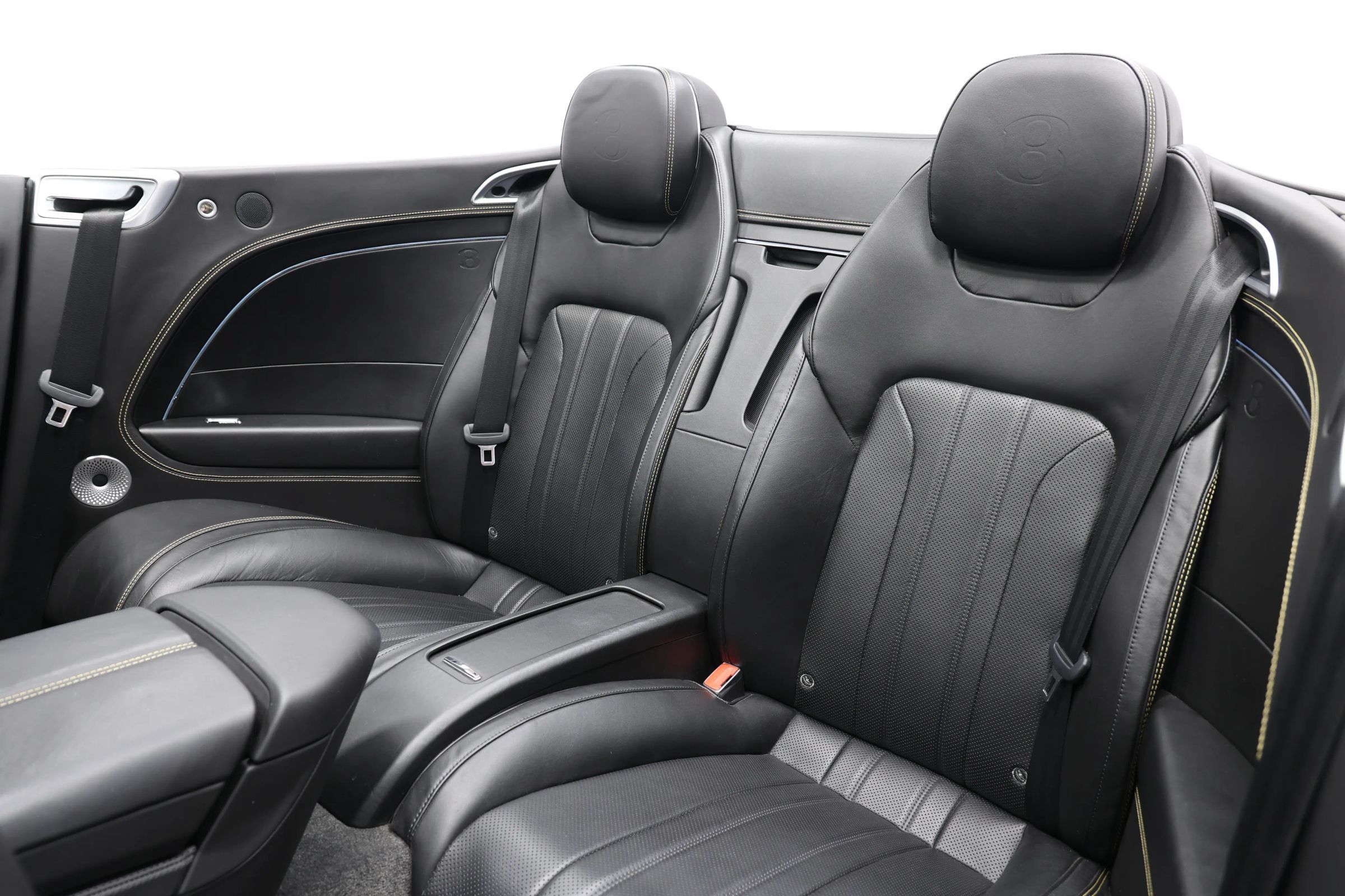 Used 2020 Bentley Continental GT w/ Number 1 Edition by Mulliner AWD/4WD image 4