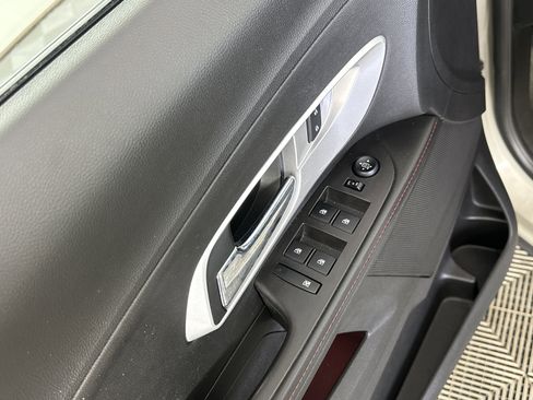 Used 2015 Chevrolet Equinox LT w/ Driver Convenience Package image 24