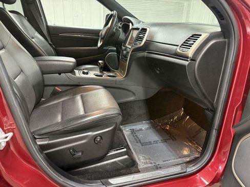 Used 2014 Jeep Grand Cherokee Summit AWD/4WD image 36