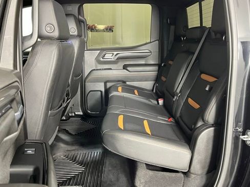 Used 2024 GMC Sierra 1500 AT4 w/ AT4 Preferred Package AWD/4WD image 27