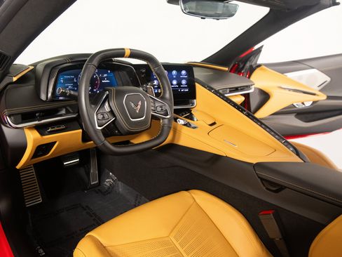 Used 2020 Chevrolet Corvette Stingray Premium Cpe w/ 3LT Preferred Equipment Group RWD image 22
