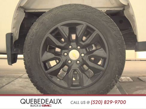 Used 2019 Chevrolet Silverado 1500 LT w/ All-Star Edition image 12