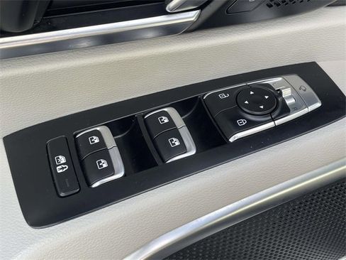 Used 2022 Kia Telluride SX w/ SX Prestige Package image 31