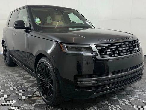 New 2026 Land Rover Range Rover SE image 10