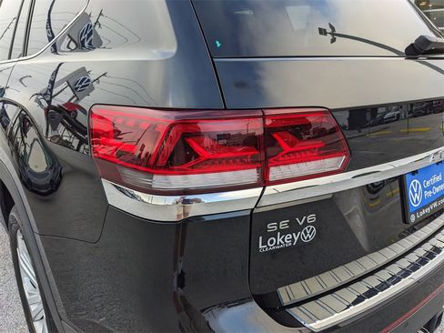 Certified 2023 Volkswagen Atlas SE w/ Panoramic Sunroof Package image 11