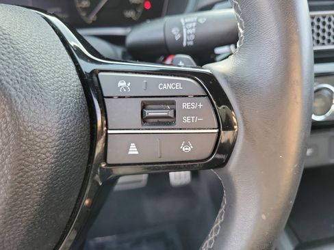 Used 2023 Honda Civic Sport image 19