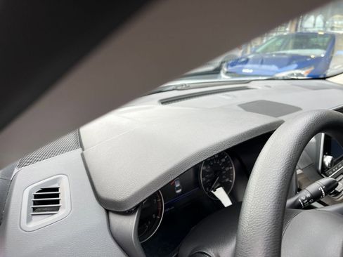 Used 2024 Nissan Altima 2.5 SV image 34