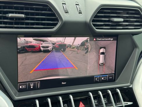 Used 2019 Lamborghini Urus AWD/4WD image 60