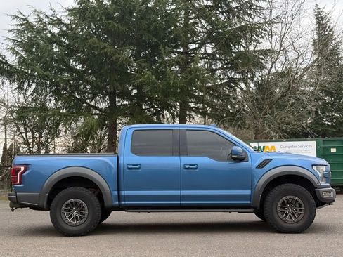 Used 2019 Ford F150 Raptor w/ Equipment Group 802A Luxury image 6