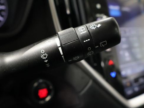 Used 2024 Subaru Ascent Limited w/ Technology Package image 41