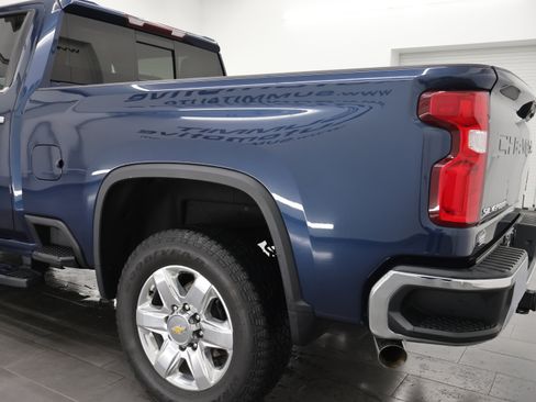 Used 2021 Chevrolet Silverado 2500 LTZ w/ LTZ Convenience Package AWD/4WD image 29