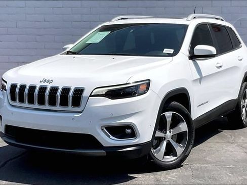 Used 2019 Jeep Cherokee Limited w/ Technology Group FWD image 1