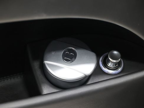 Used 2014 Bentley Flying Spur W12 image 45