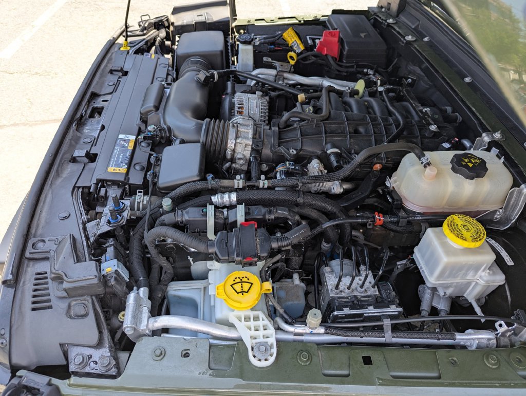 Used 2022 Jeep Gladiator Sport AWD/4WD image 46