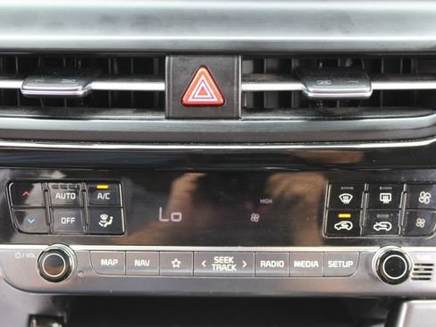Used 2024 Kia Seltos S FWD image 38