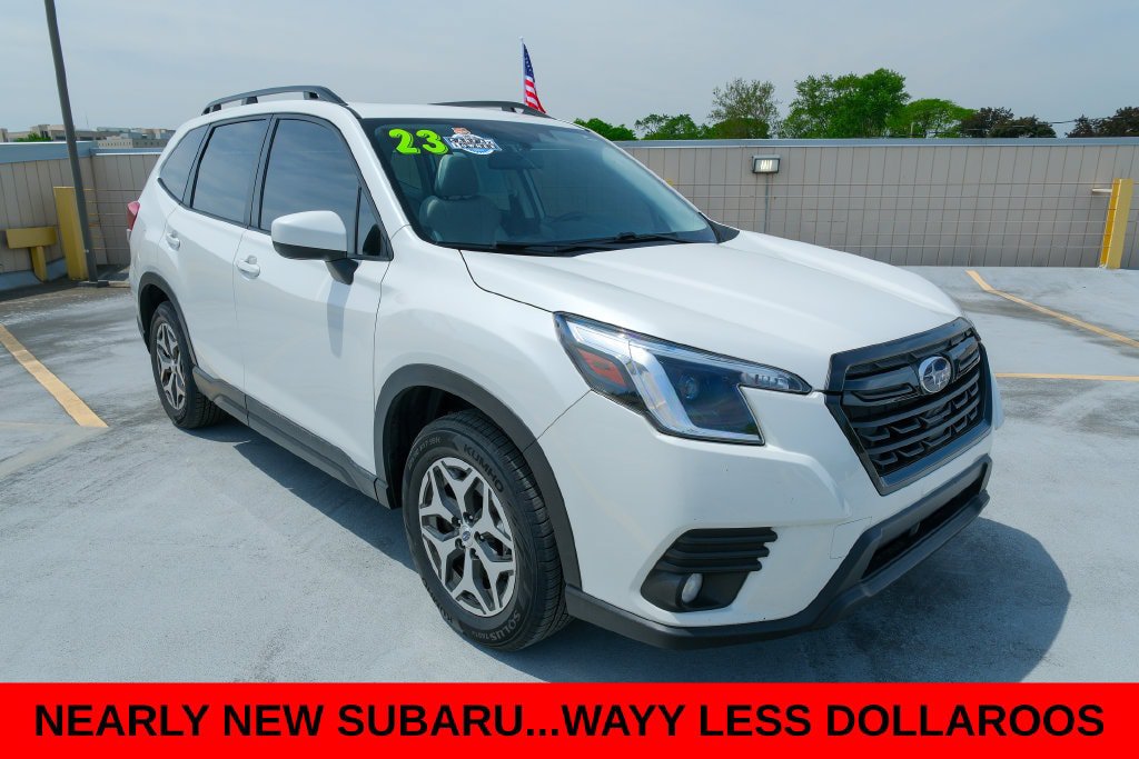 Used 2023 Subaru Forester Premium AWD/4WD image 5