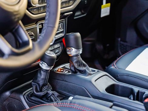 New 2026 Jeep Gladiator Rubicon image 24