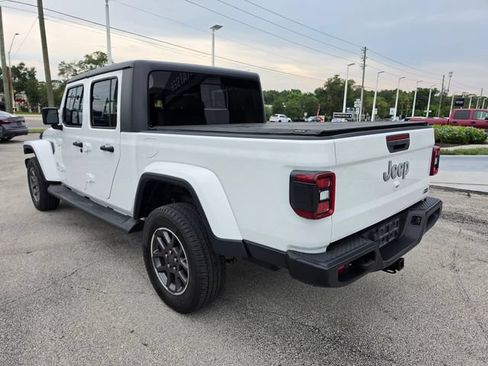 Used 2020 Jeep Gladiator Overland w/ LED Lighting Group AWD/4WD image 3