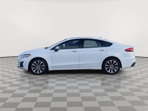 Used 2020 Ford Fusion SE image 5